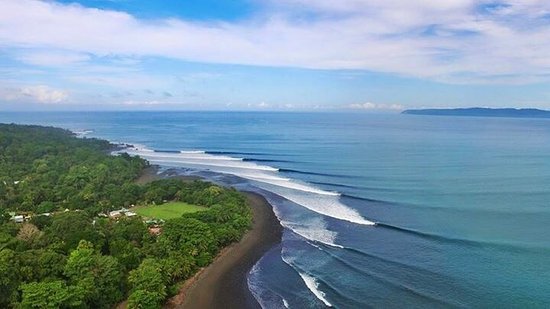 destino de surf Costa Rica