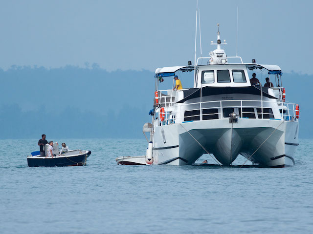 el mejor viaje de surf en barco en las Mentawai