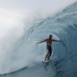 Jett Schilling en Indo | WHO KNOWS